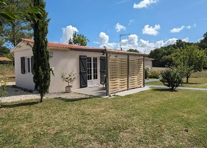 Gite Maison A Montendre